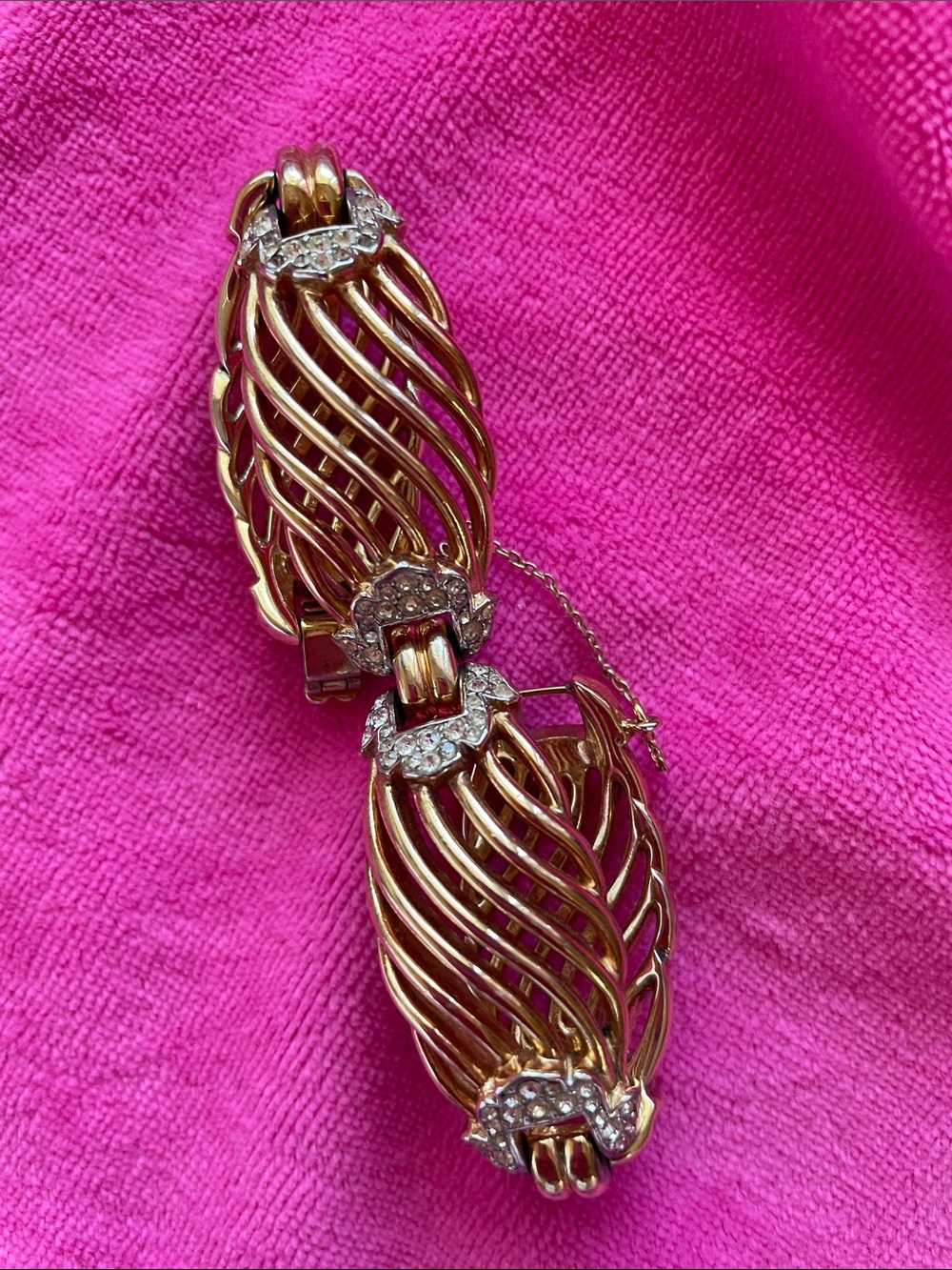 Vtg. Trifari Rose Gold Silver Link Bracelet Clear Rhinestones Gemstones Rare